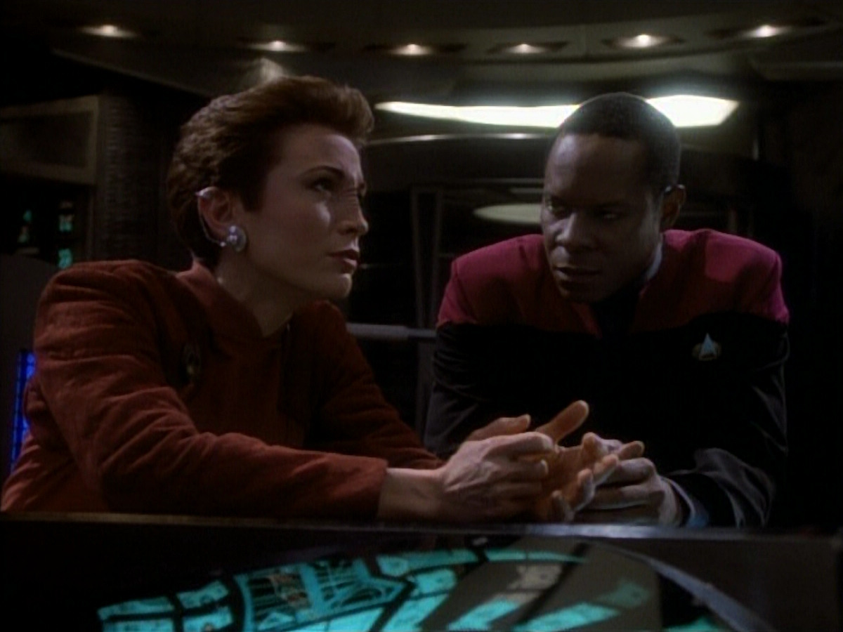 extant_StarTrekDS9_1x20-InTheHandsOfTheProphets_03656.jpg