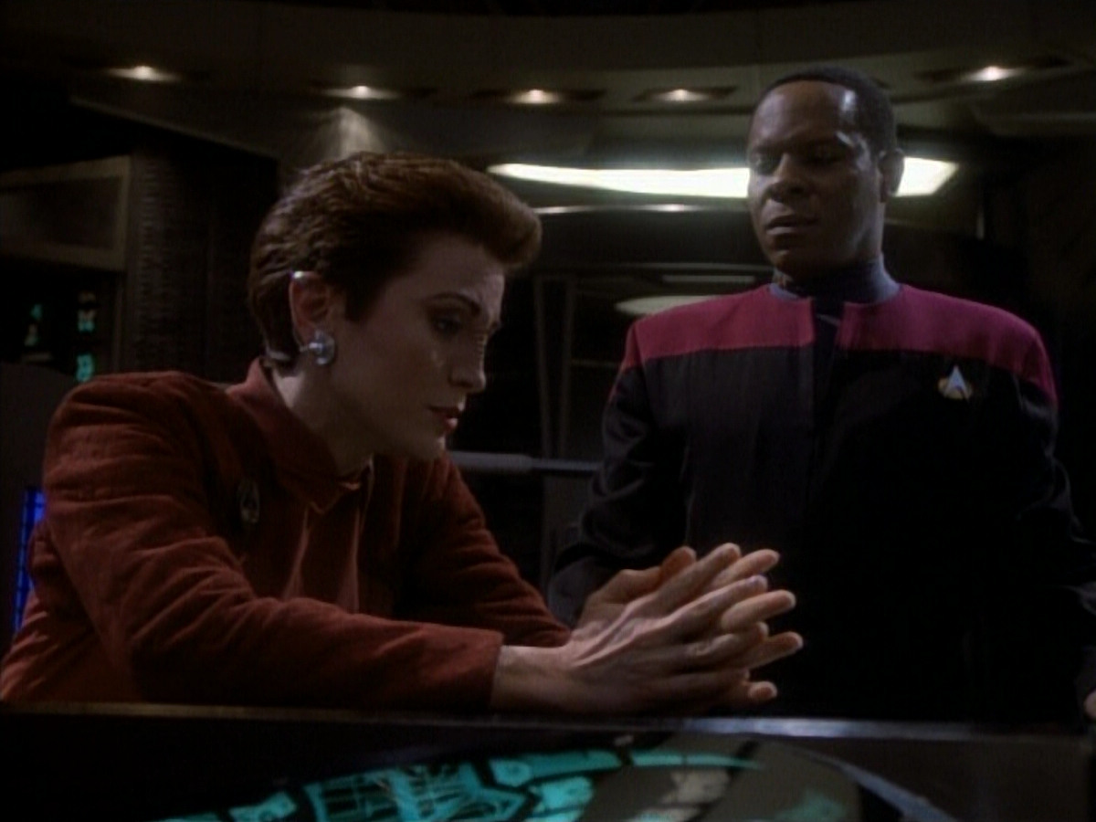 extant_StarTrekDS9_1x20-InTheHandsOfTheProphets_03673.jpg