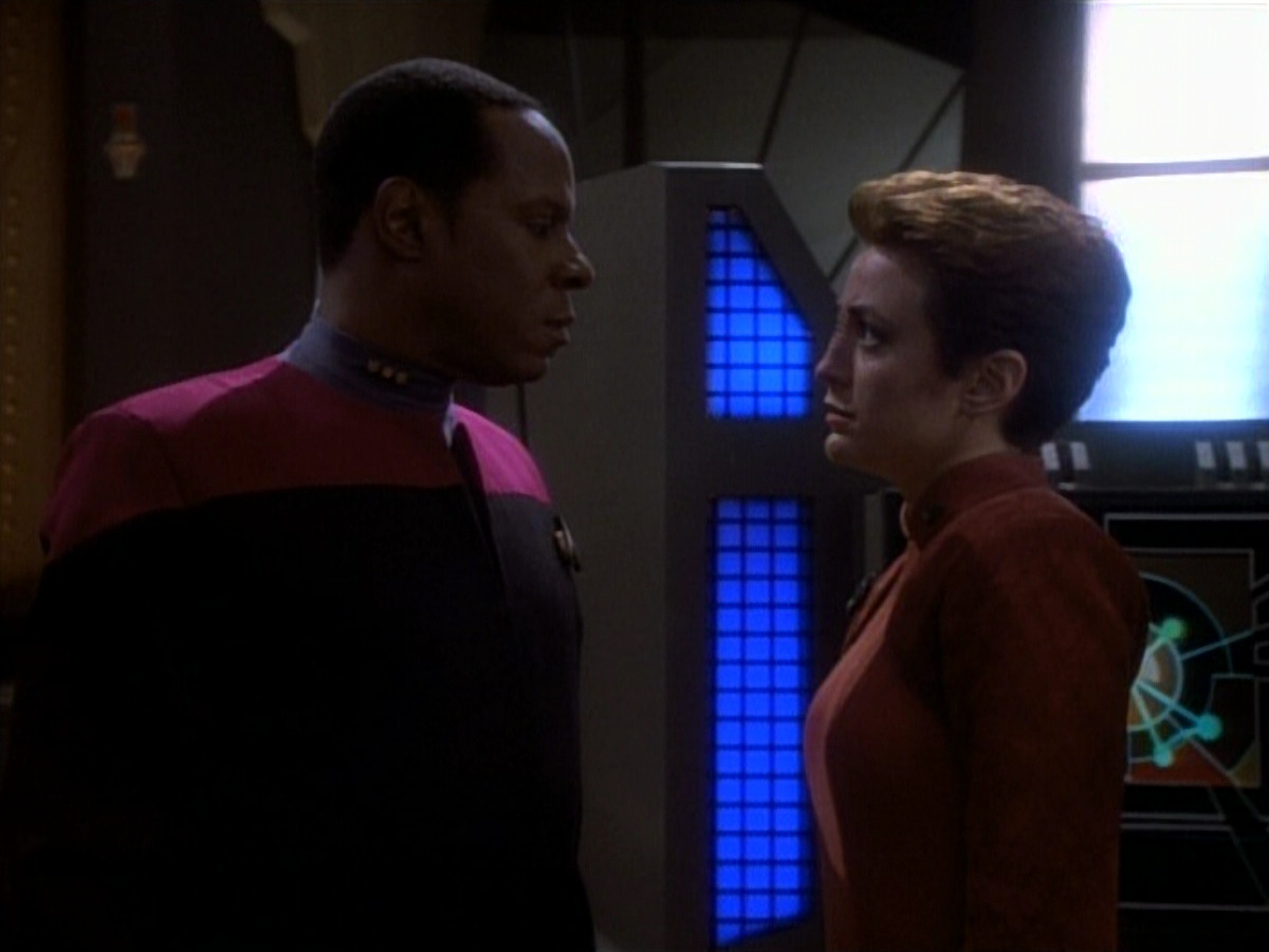 extant_StarTrekDS9_1x20-InTheHandsOfTheProphets_03703.jpg