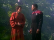 extant_StarTrekDS9_1x20-InTheHandsOfTheProphets_01798.jpg