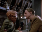 extant_StarTrekDS9_1x20-InTheHandsOfTheProphets_02296.jpg
