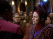 extant_StarTrekDS9_1x20-InTheHandsOfTheProphets_02505.jpg