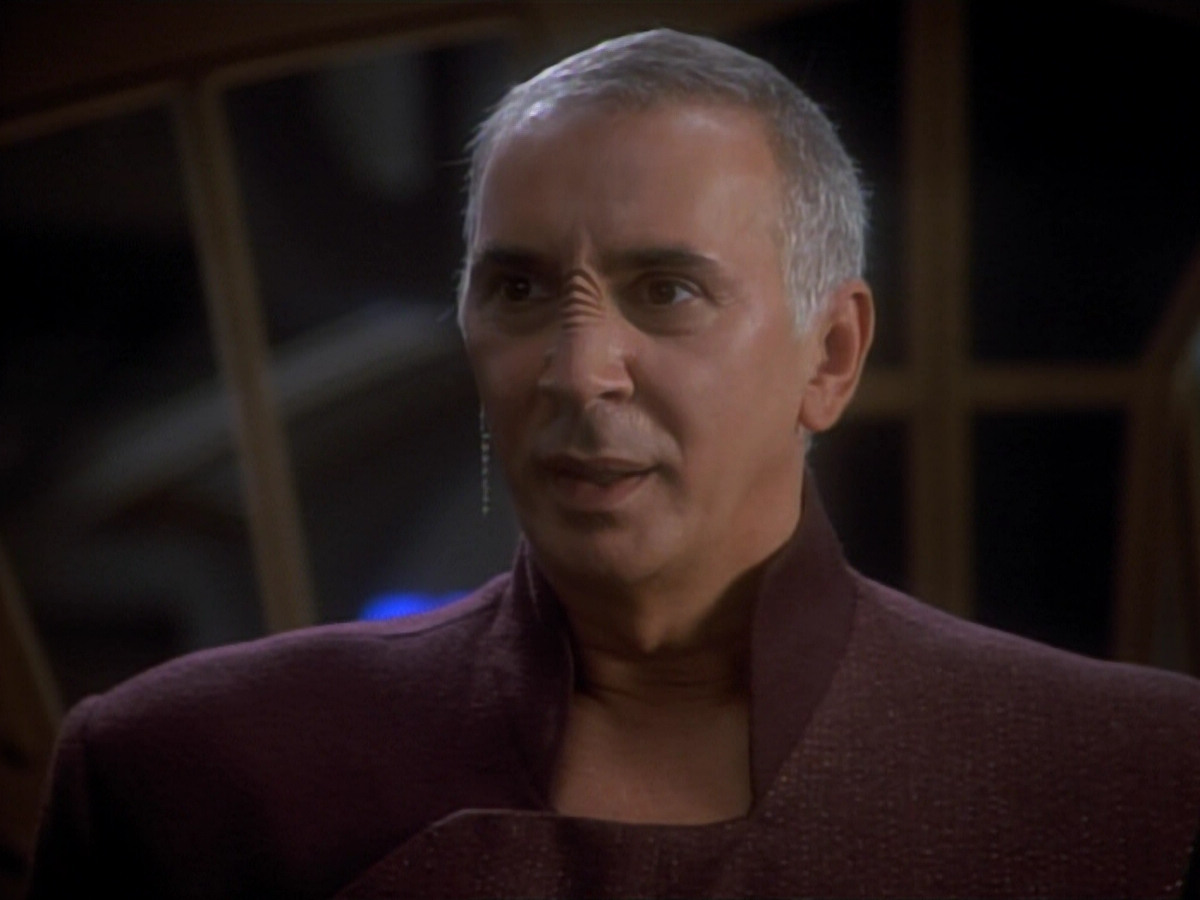 extant_StarTrekDS9_2x02-TheCircle_00110.jpg