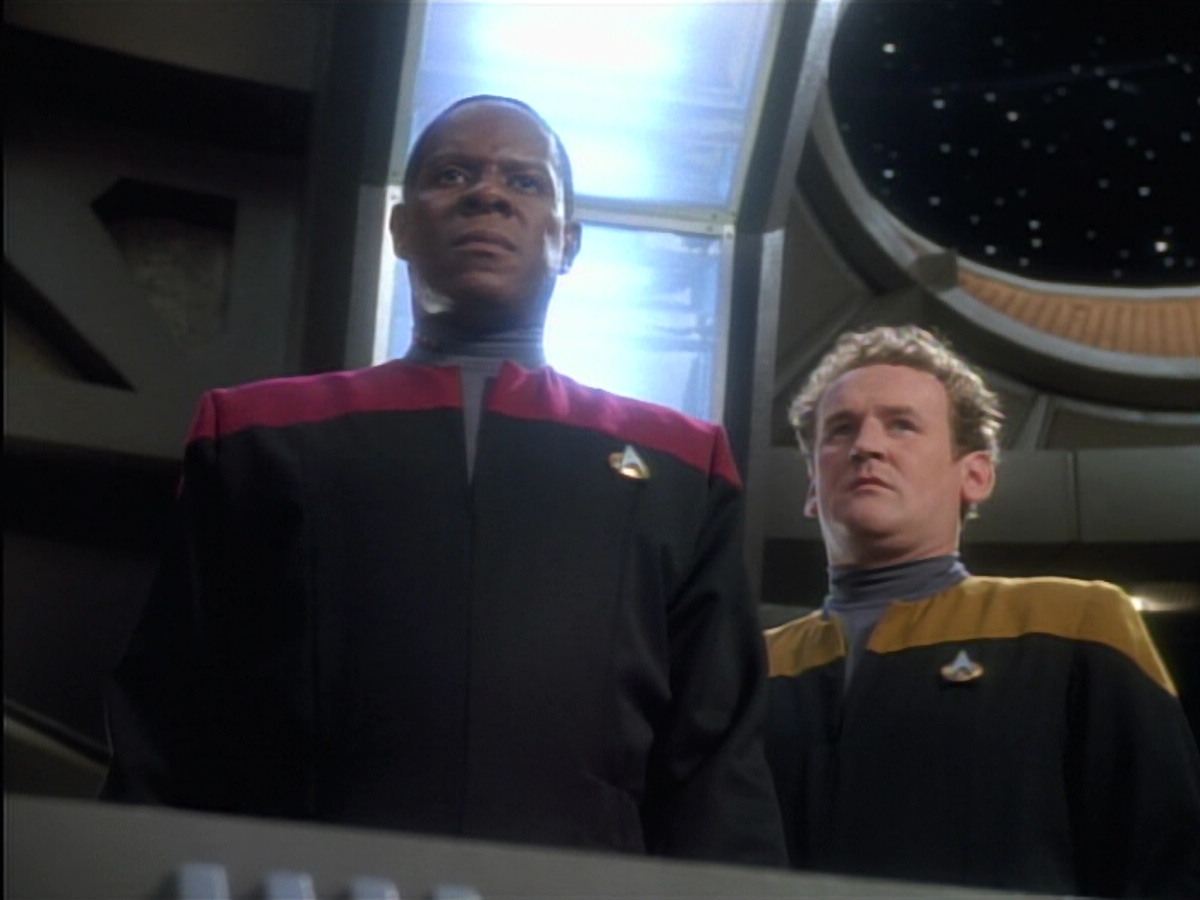 extant_StarTrekDS9_2x02-TheCircle_03760.jpg