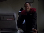 Filename=extant_StarTrekDS9_2x02-TheCircle_03650.jpg
Filesize=104KiB
Dimensions=1200x900
Date added=Jun 21, 2019 extant_StarTrekDS9_2x02-TheCircle_03650.jpg