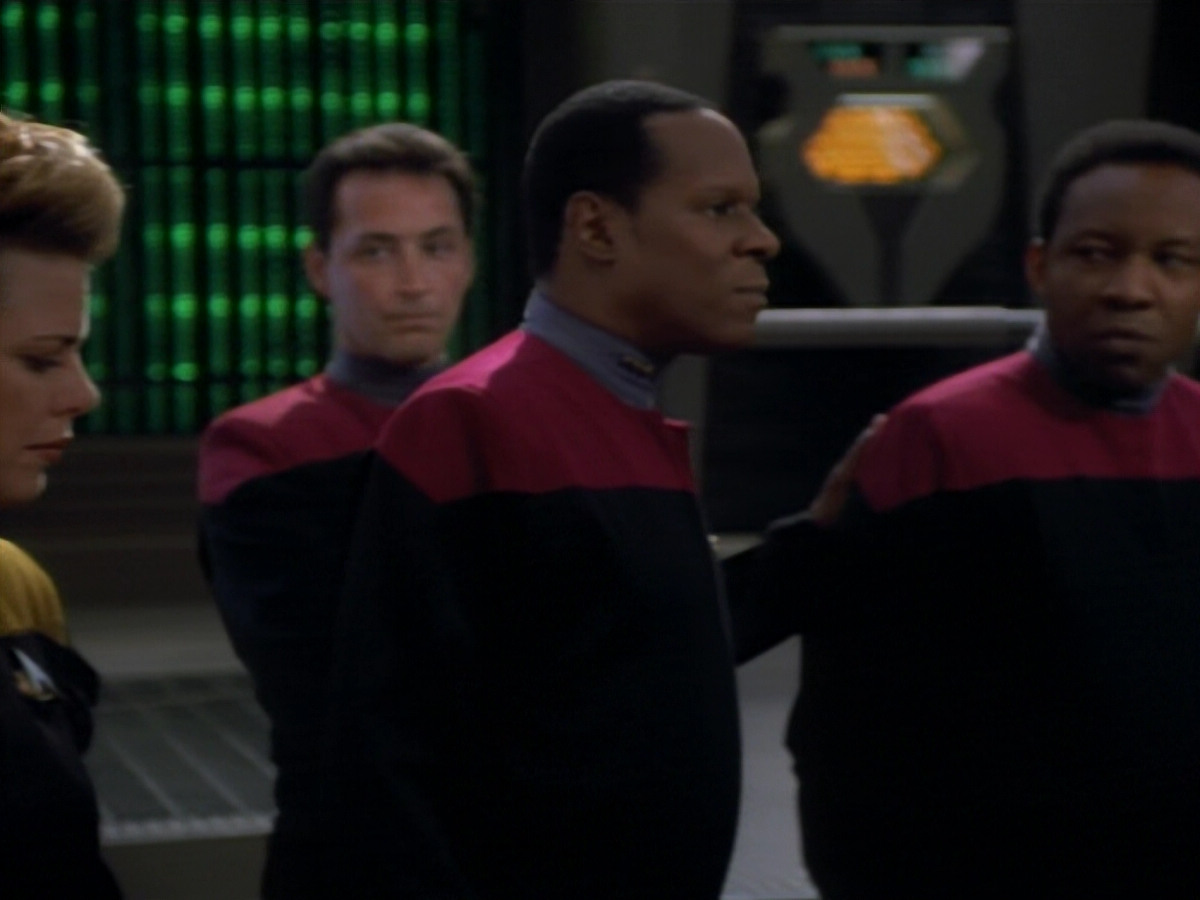 extant_StarTrekDS9_2x03-TheSiege_00208.jpg