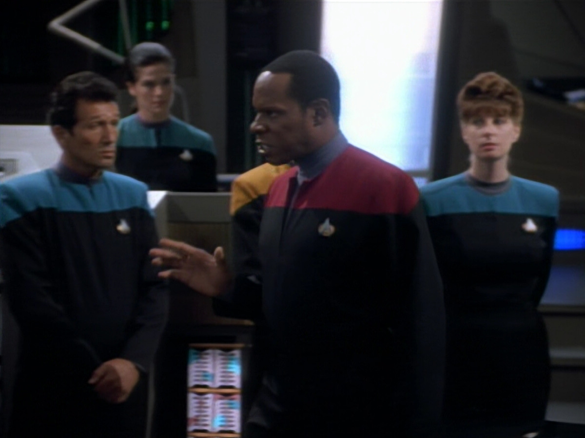 extant_StarTrekDS9_2x03-TheSiege_00270.jpg