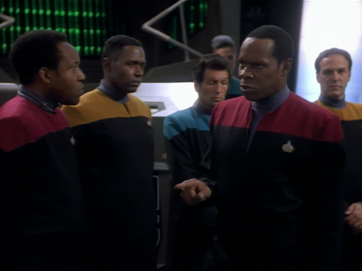 extant_StarTrekDS9_2x03-TheSiege_00273.jpg
