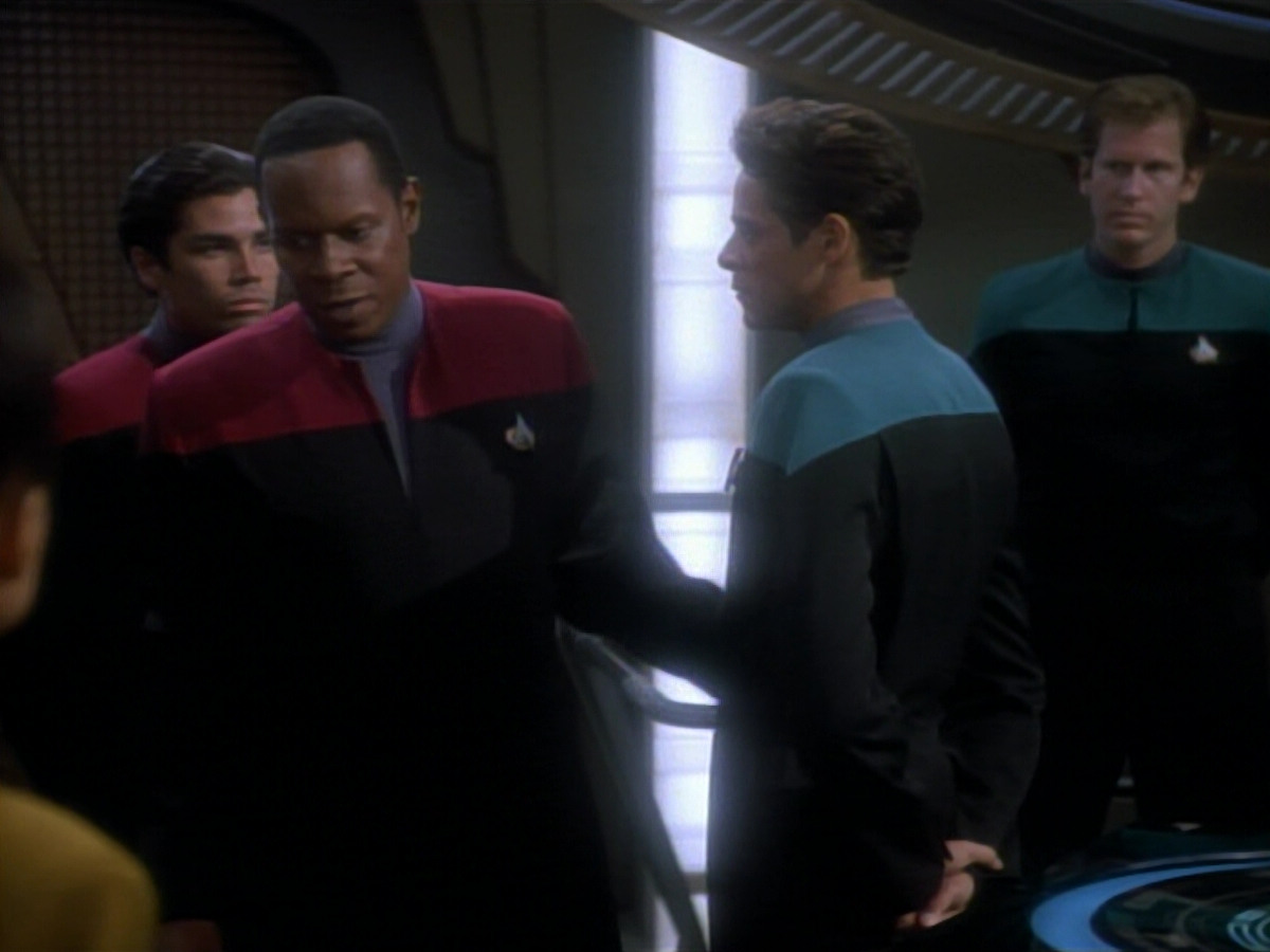 extant_StarTrekDS9_2x03-TheSiege_00292.jpg