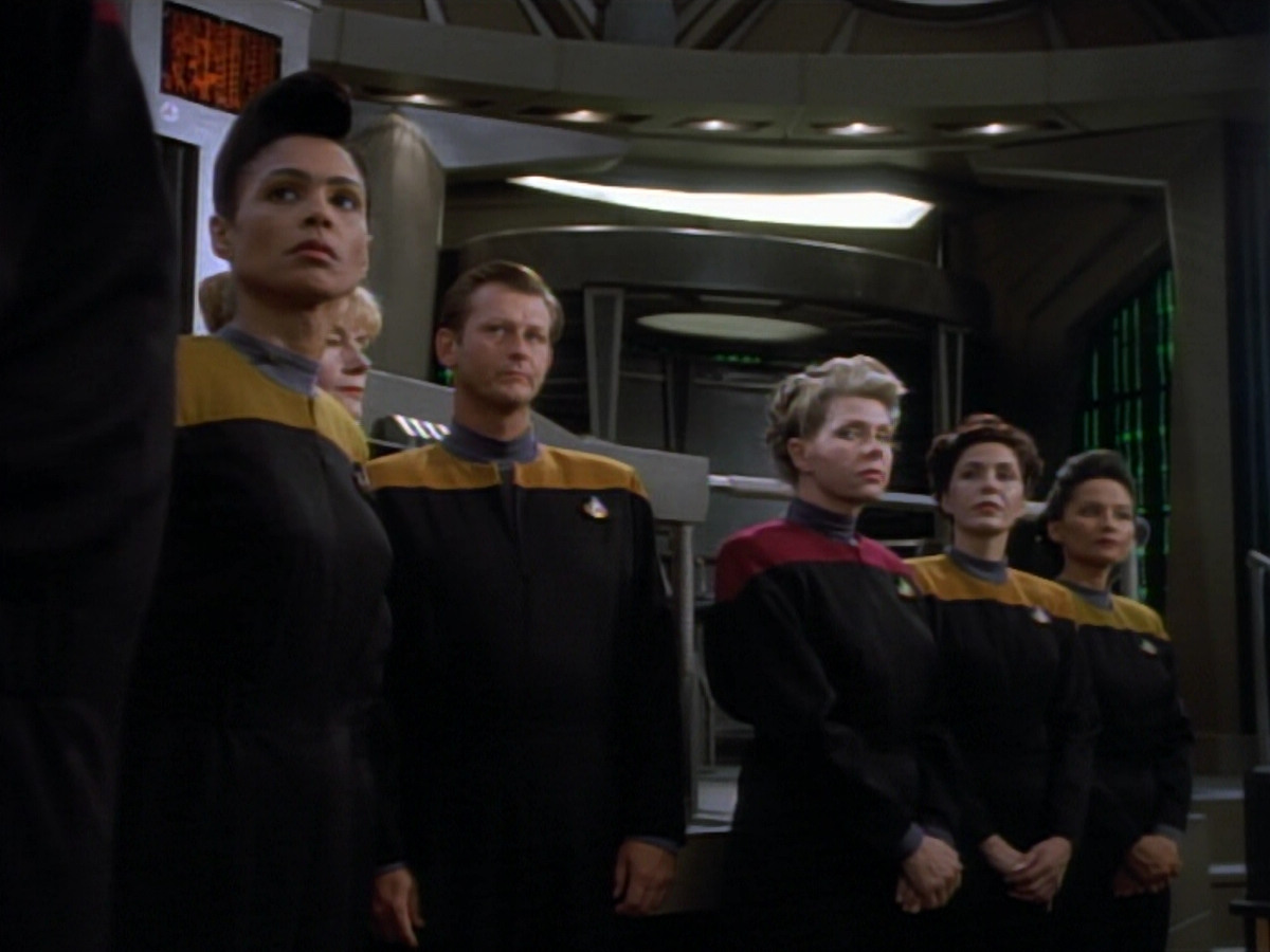 extant_StarTrekDS9_2x03-TheSiege_00335.jpg