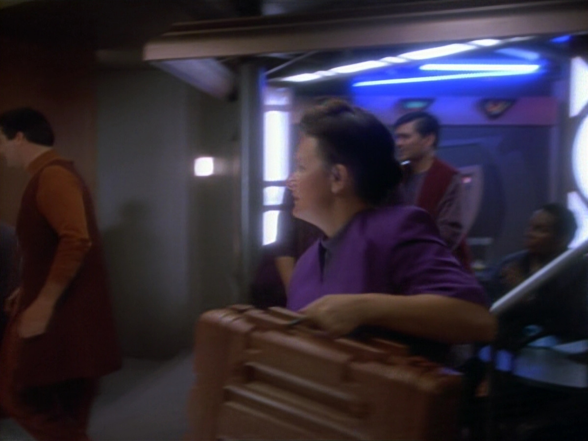 extant_StarTrekDS9_2x03-TheSiege_00554.jpg