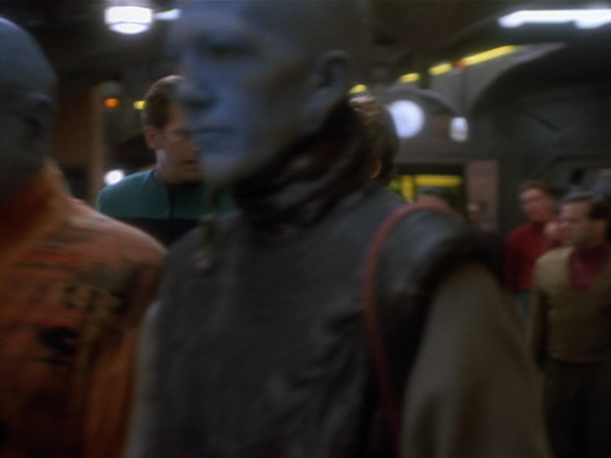 extant_StarTrekDS9_2x03-TheSiege_00564.jpg