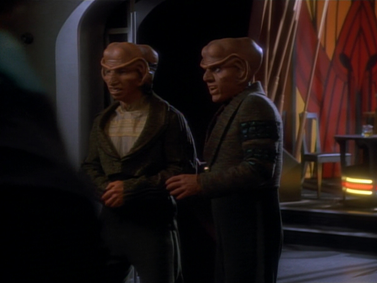 extant_StarTrekDS9_2x03-TheSiege_00576.jpg
