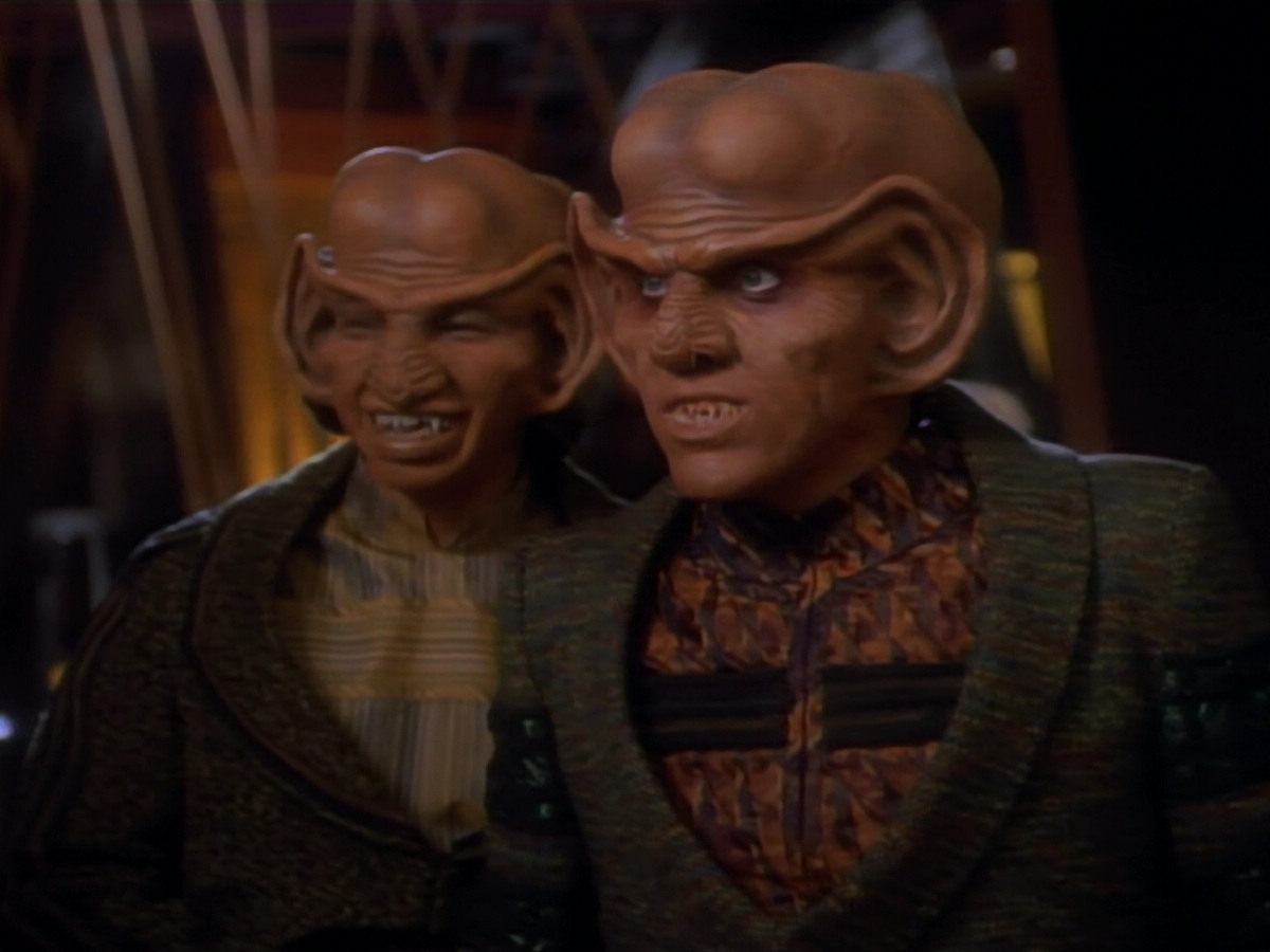 extant_StarTrekDS9_2x03-TheSiege_00610.jpg