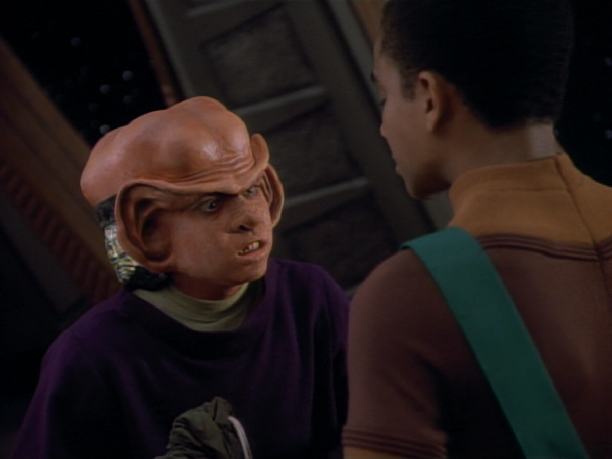extant_StarTrekDS9_2x03-TheSiege_00687.jpg