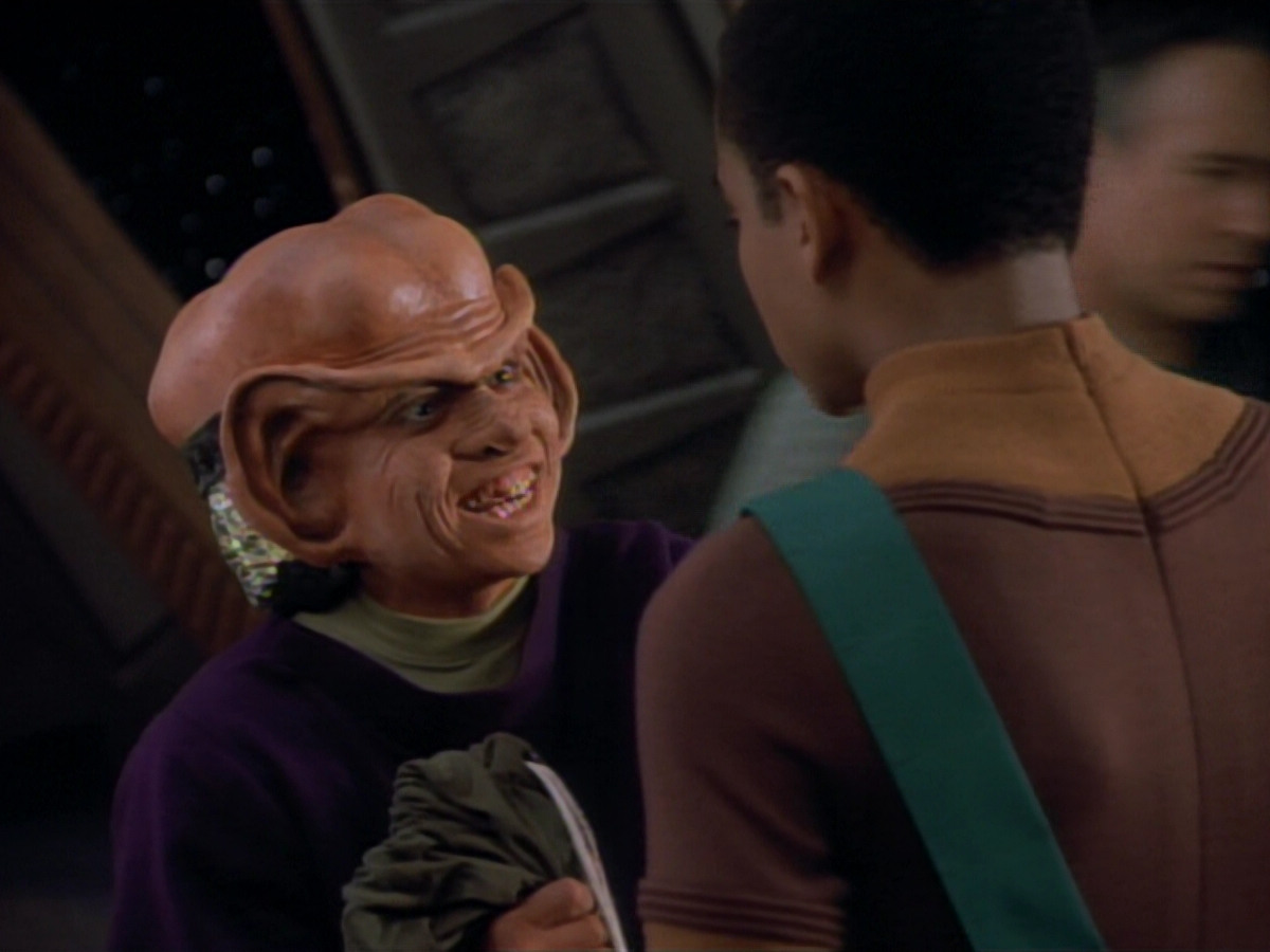 extant_StarTrekDS9_2x03-TheSiege_00693.jpg