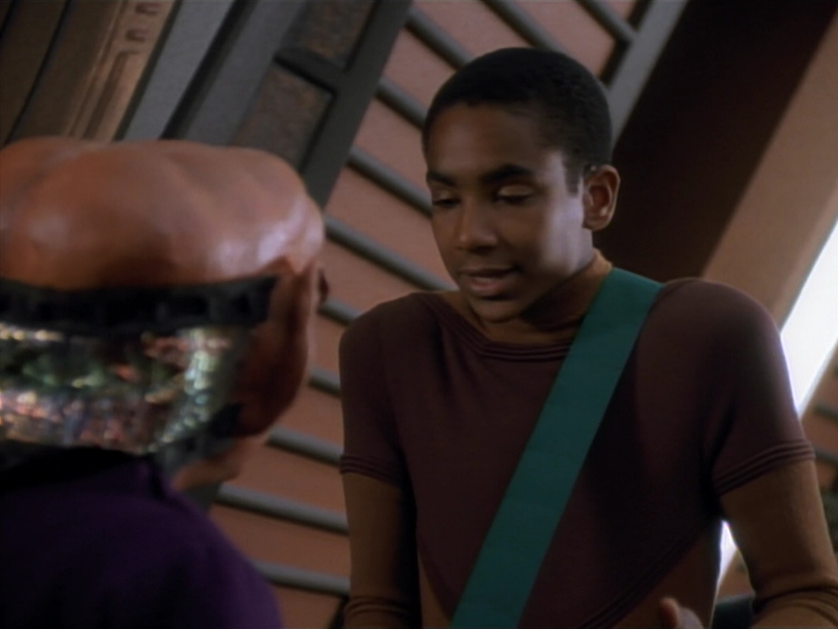 extant_StarTrekDS9_2x03-TheSiege_00701.jpg