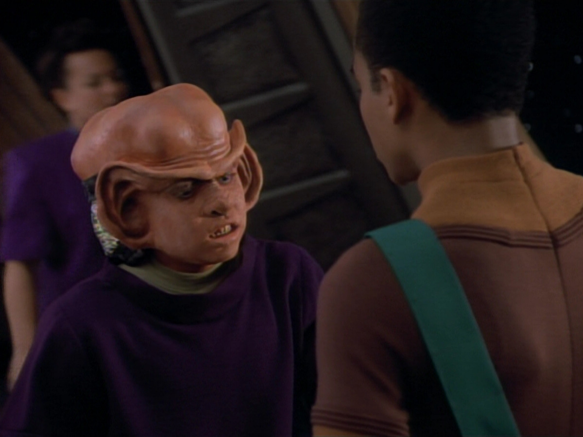 extant_StarTrekDS9_2x03-TheSiege_00705.jpg