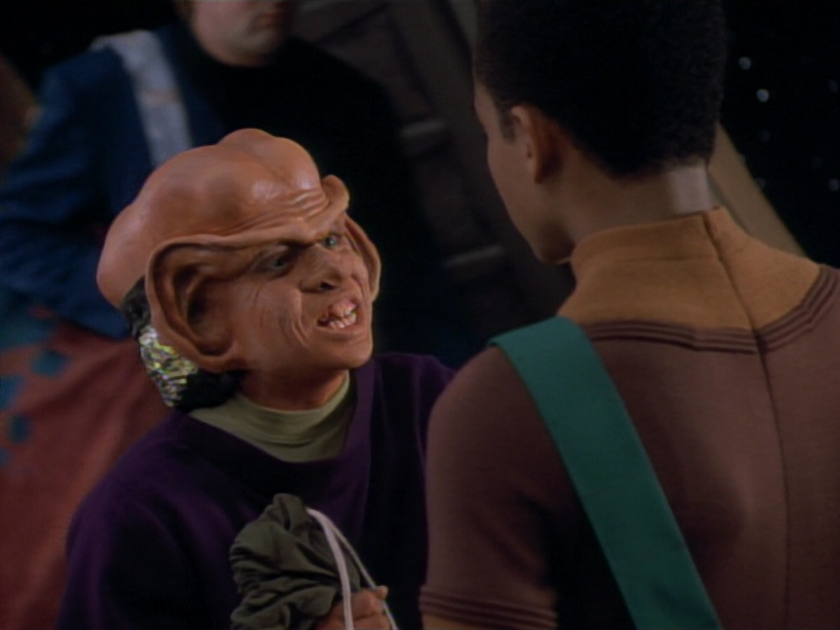 extant_StarTrekDS9_2x03-TheSiege_00714.jpg