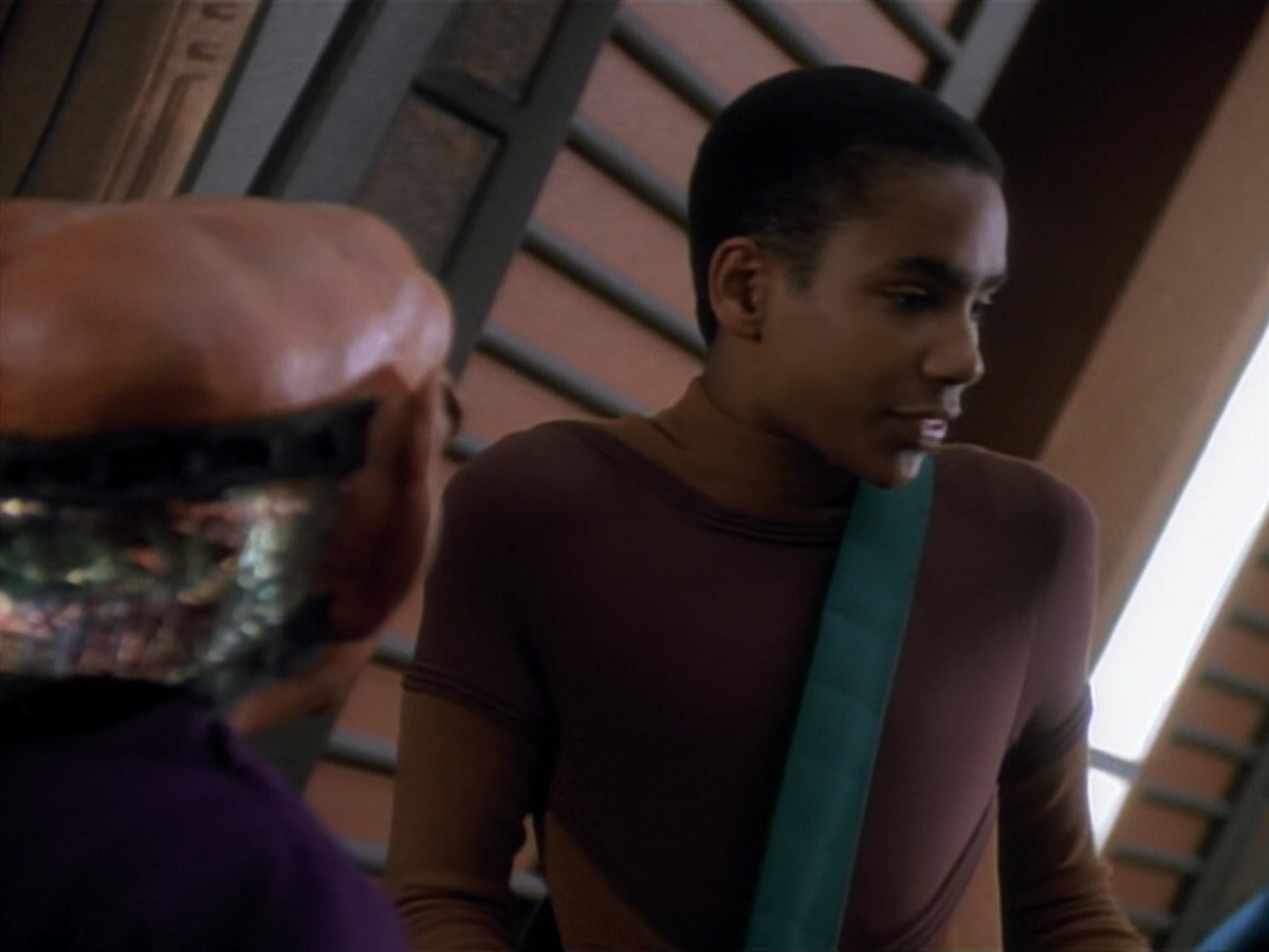 extant_StarTrekDS9_2x03-TheSiege_00717.jpg