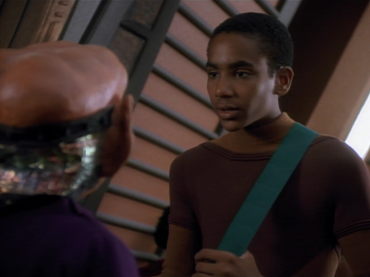 extant_StarTrekDS9_2x03-TheSiege_00728.jpg
