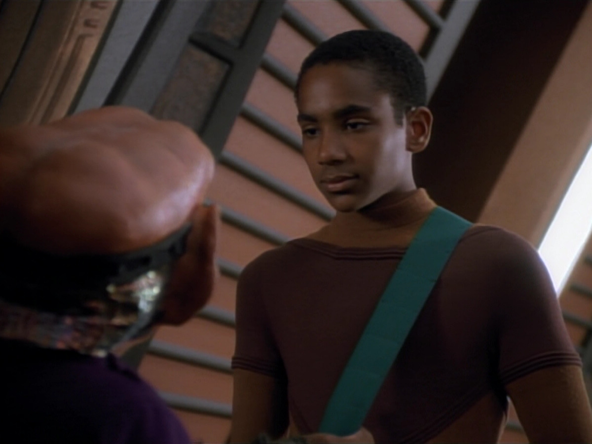 extant_StarTrekDS9_2x03-TheSiege_00742.jpg
