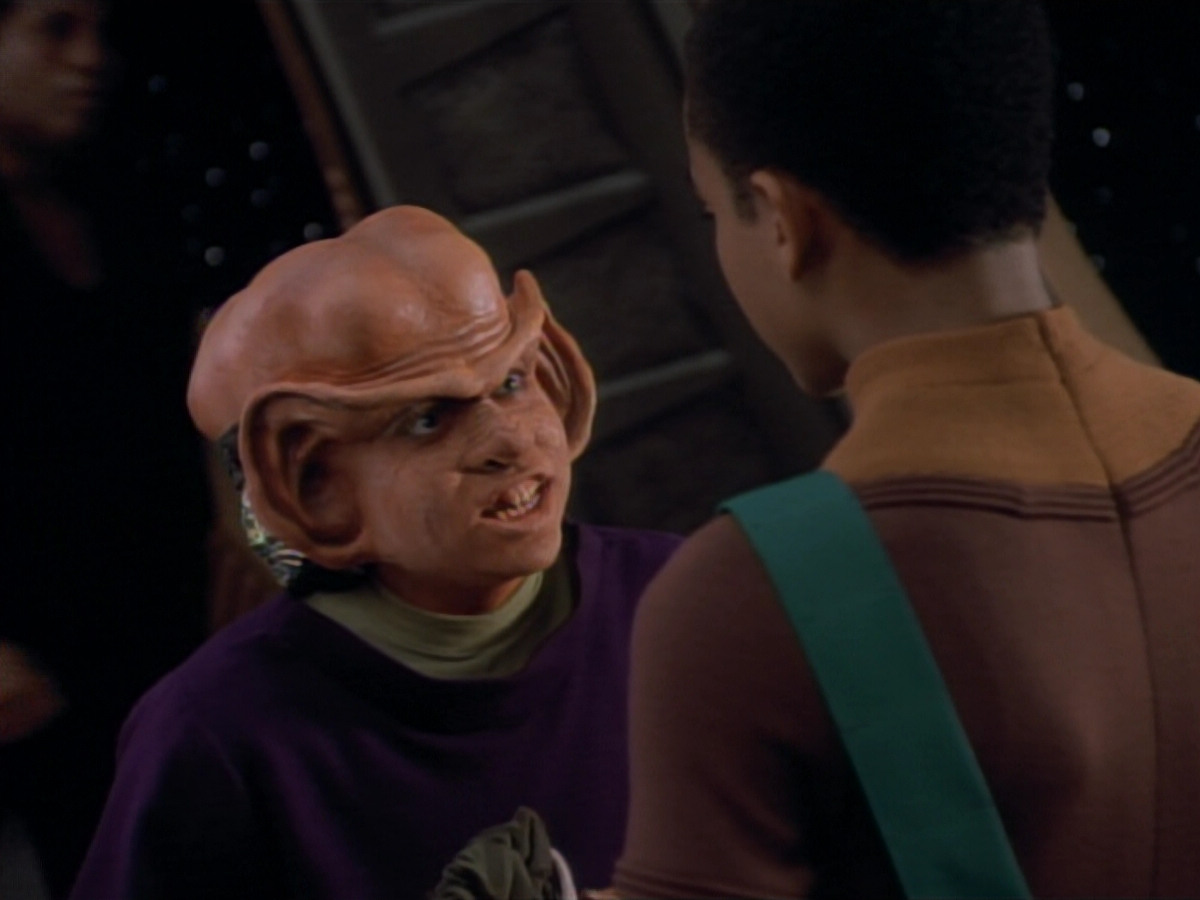 extant_StarTrekDS9_2x03-TheSiege_00744.jpg