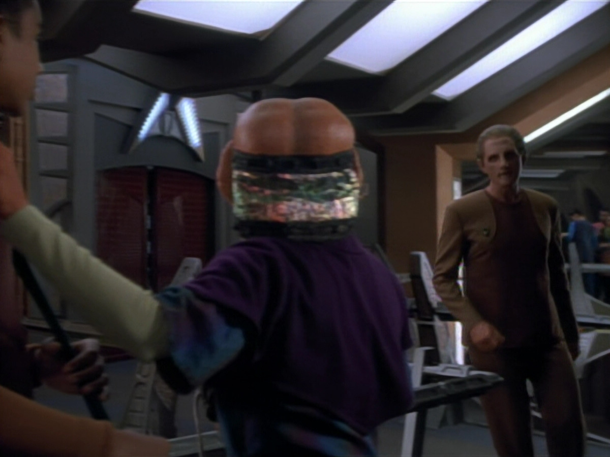 extant_StarTrekDS9_2x03-TheSiege_00766.jpg