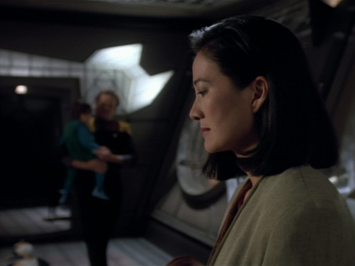 extant_StarTrekDS9_2x03-TheSiege_00782.jpg