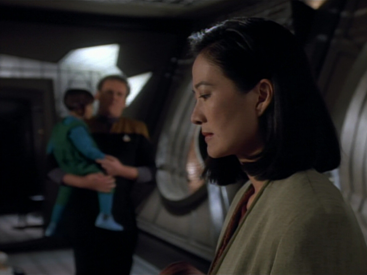 extant_StarTrekDS9_2x03-TheSiege_00784.jpg