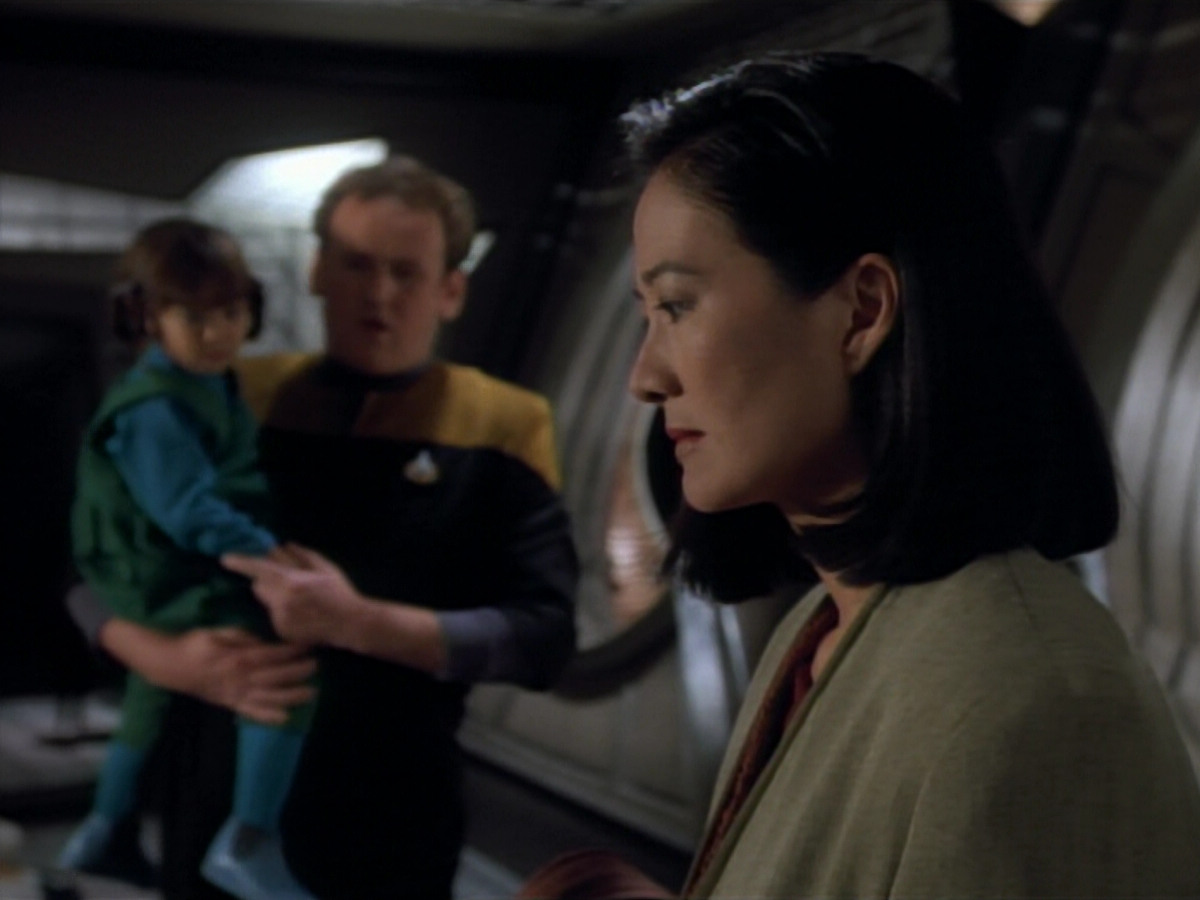 extant_StarTrekDS9_2x03-TheSiege_00787.jpg