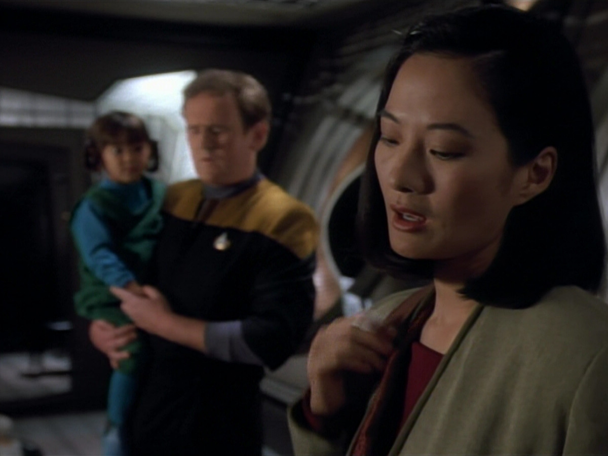 extant_StarTrekDS9_2x03-TheSiege_00794.jpg