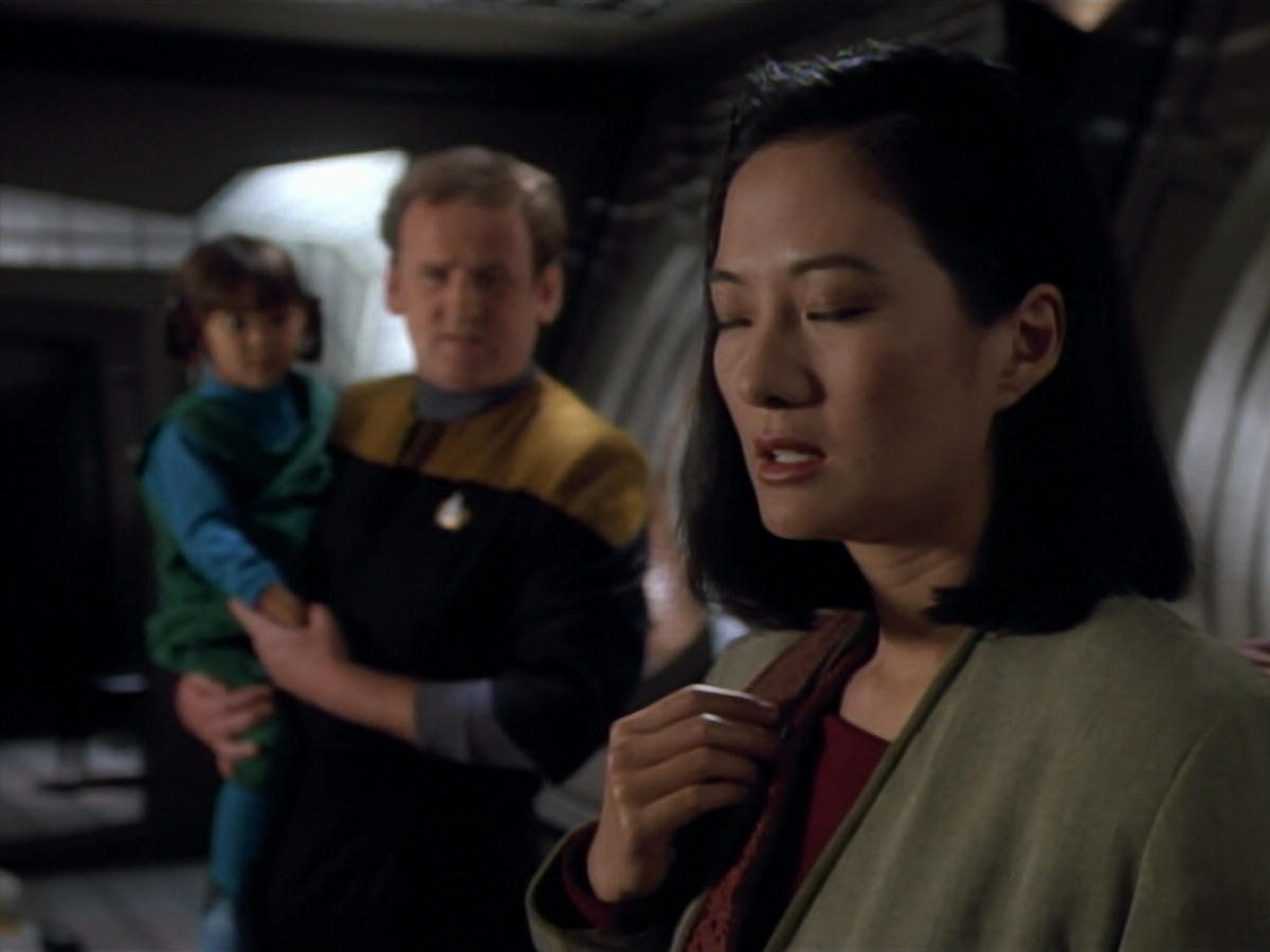 extant_StarTrekDS9_2x03-TheSiege_00797.jpg