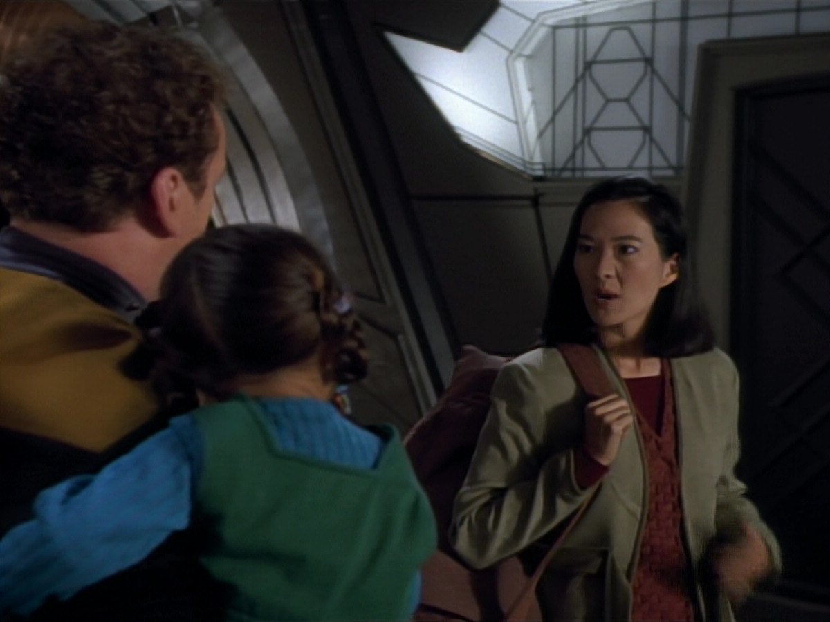 extant_StarTrekDS9_2x03-TheSiege_00805.jpg