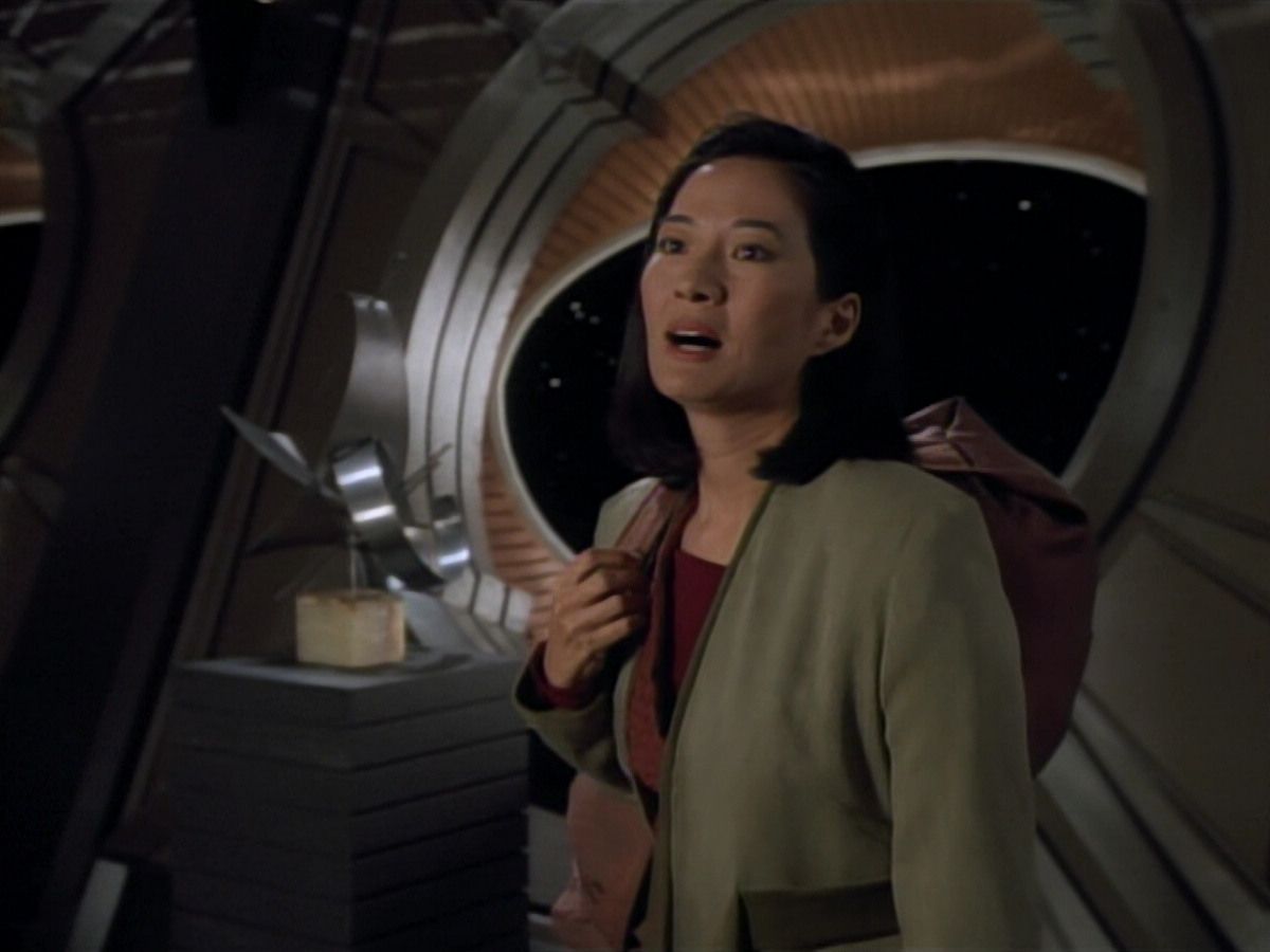 extant_StarTrekDS9_2x03-TheSiege_00820.jpg