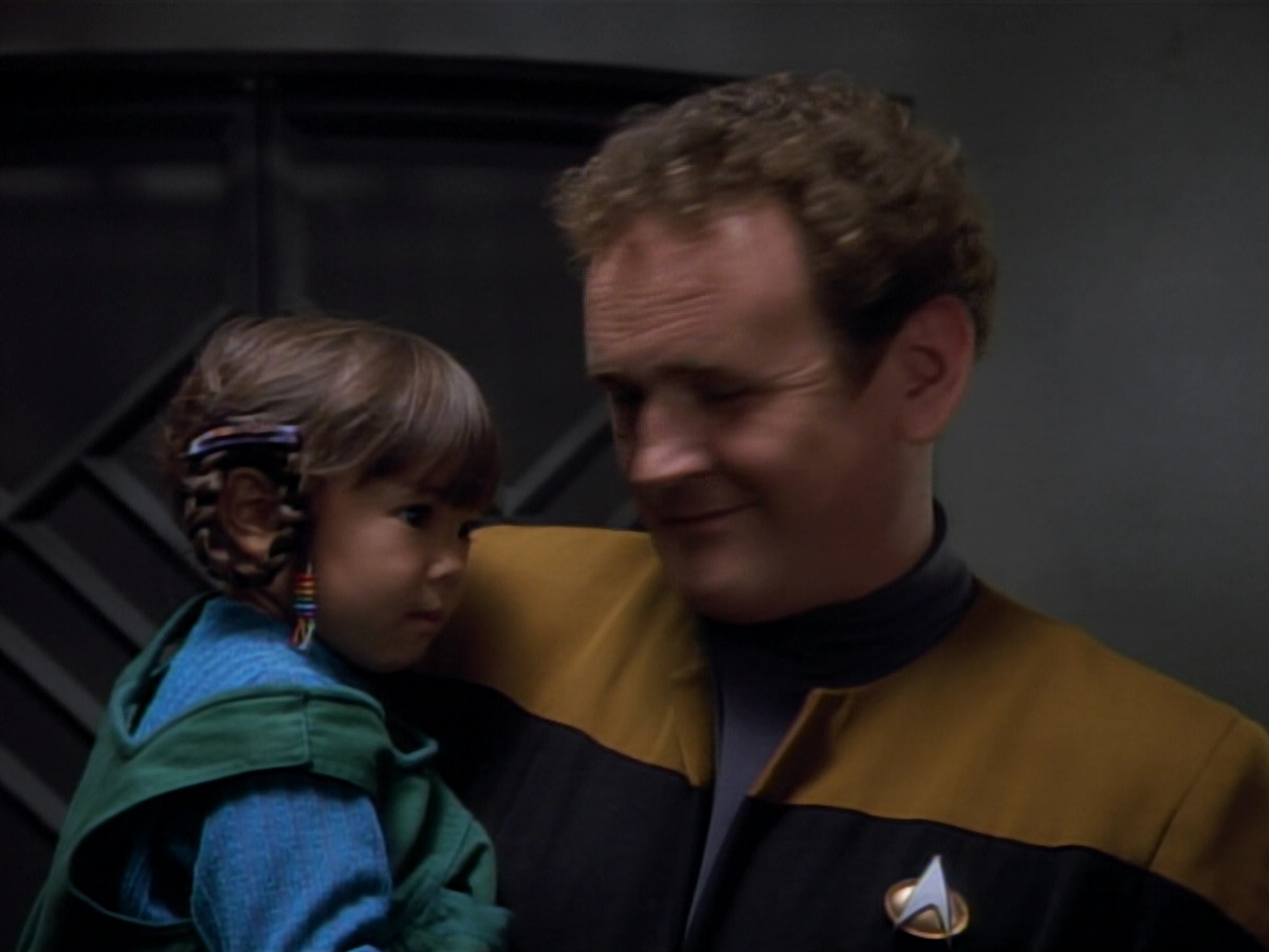 extant_StarTrekDS9_2x03-TheSiege_00840.jpg