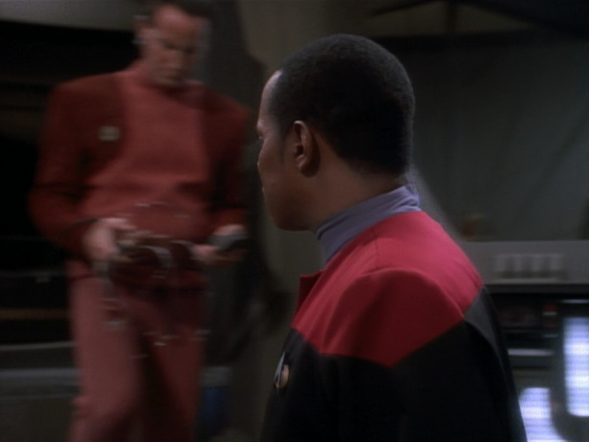 extant_StarTrekDS9_2x03-TheSiege_00871.jpg