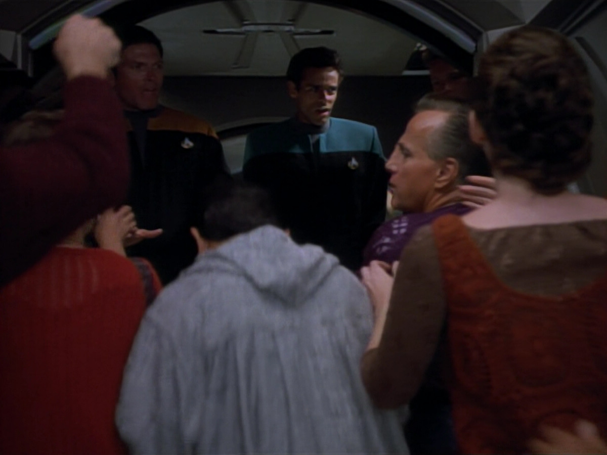 extant_StarTrekDS9_2x03-TheSiege_01006.jpg