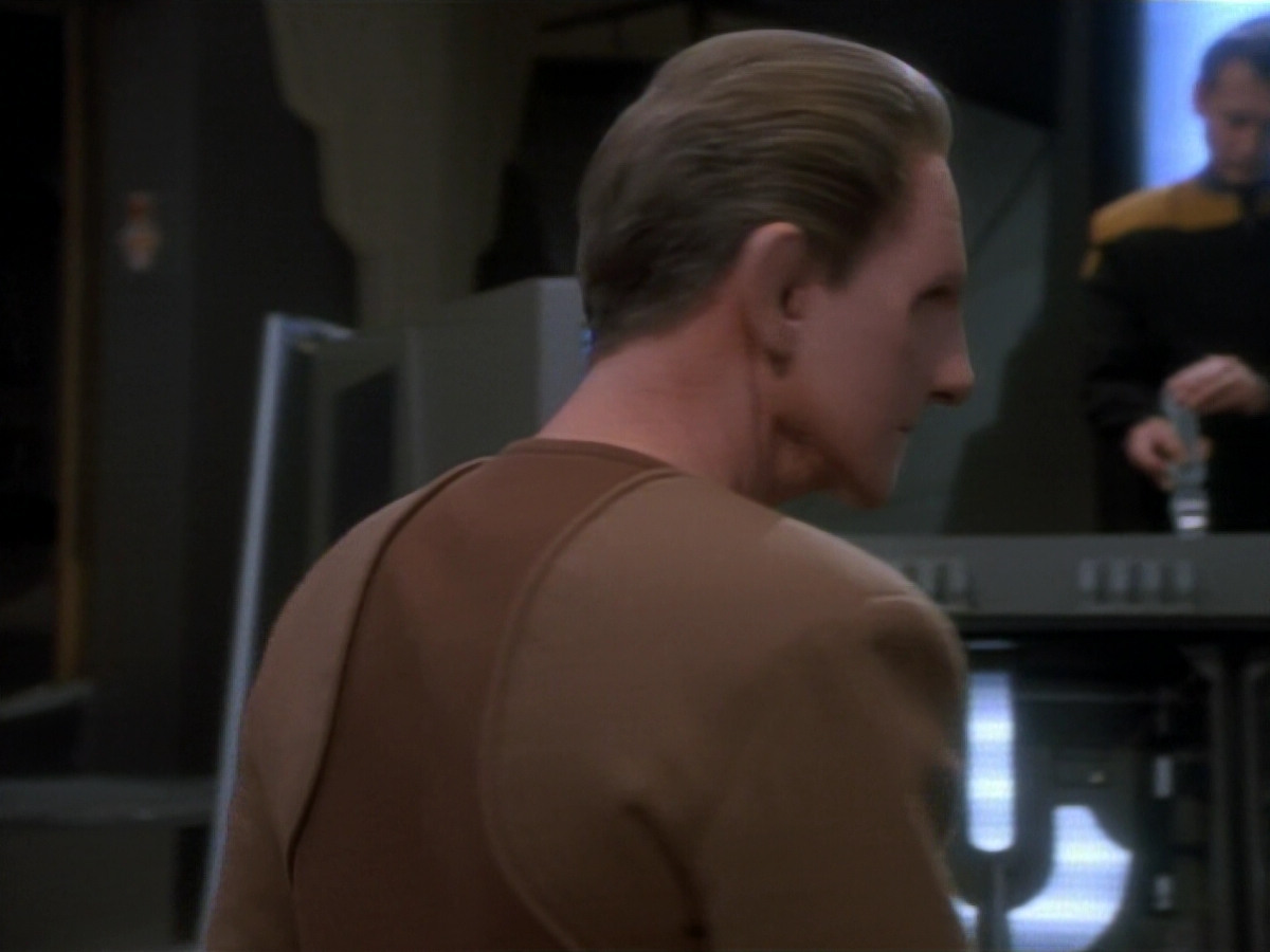 extant_StarTrekDS9_2x03-TheSiege_01060.jpg