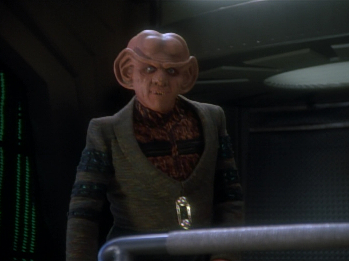 extant_StarTrekDS9_2x03-TheSiege_01080.jpg