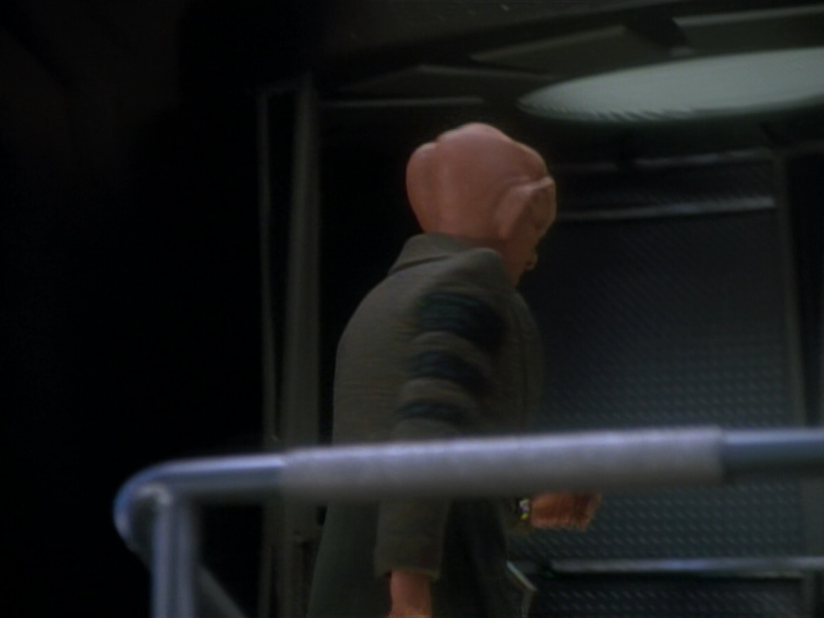 extant_StarTrekDS9_2x03-TheSiege_01081.jpg