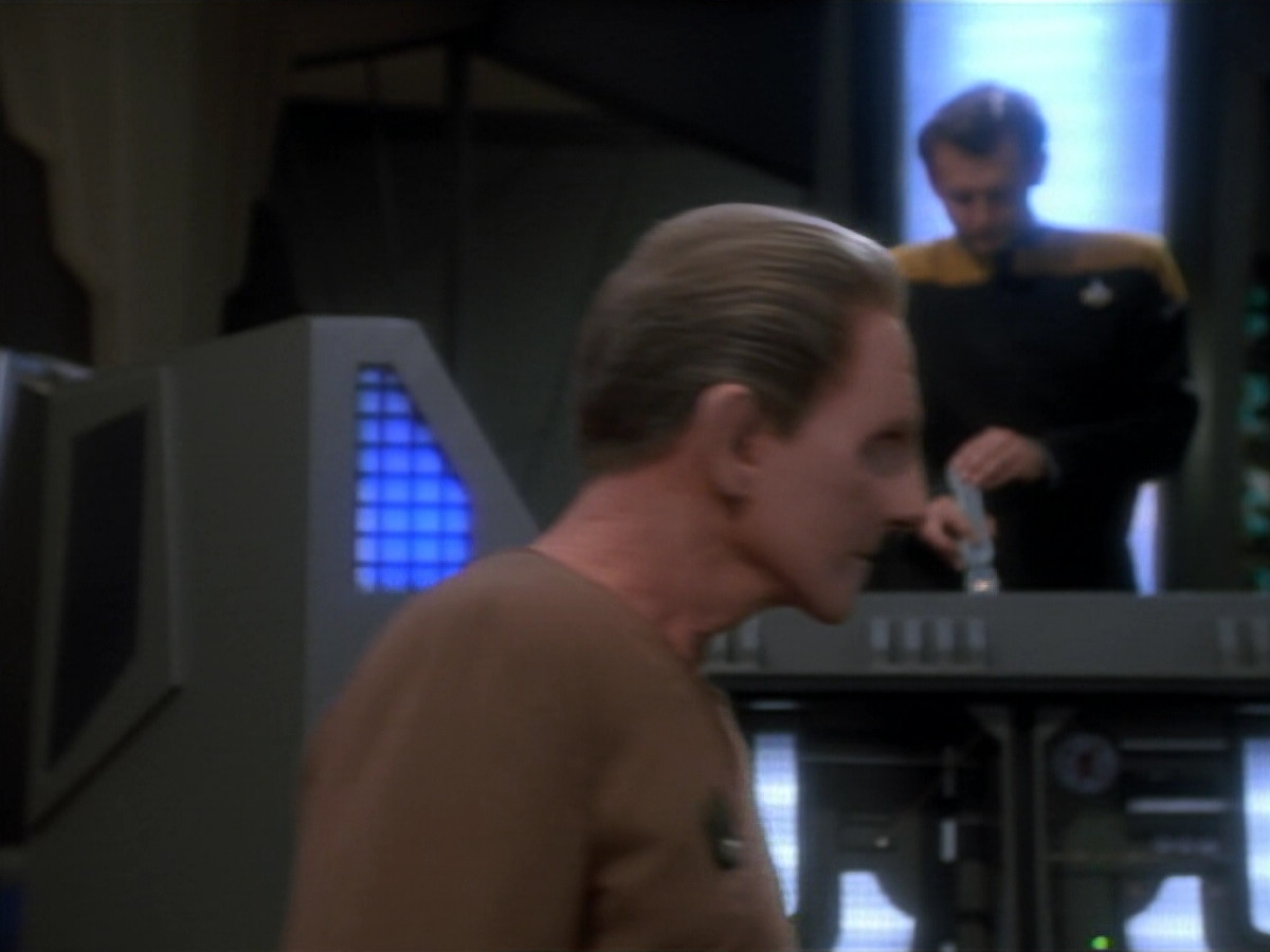 extant_StarTrekDS9_2x03-TheSiege_01090.jpg