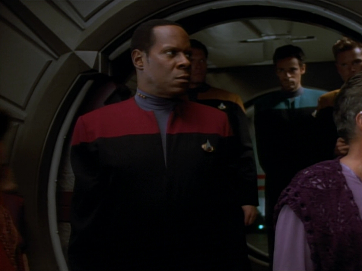extant_StarTrekDS9_2x03-TheSiege_01172.jpg