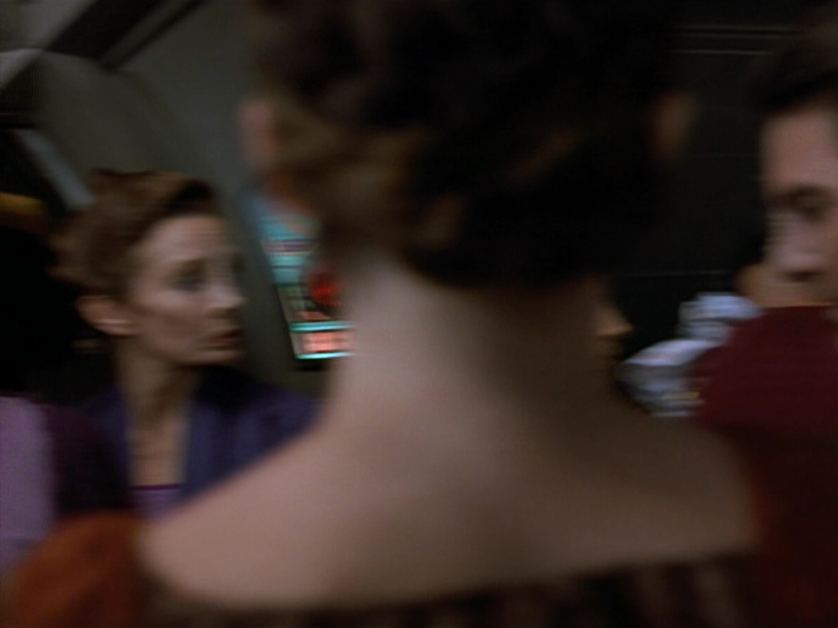 extant_StarTrekDS9_2x03-TheSiege_01177.jpg