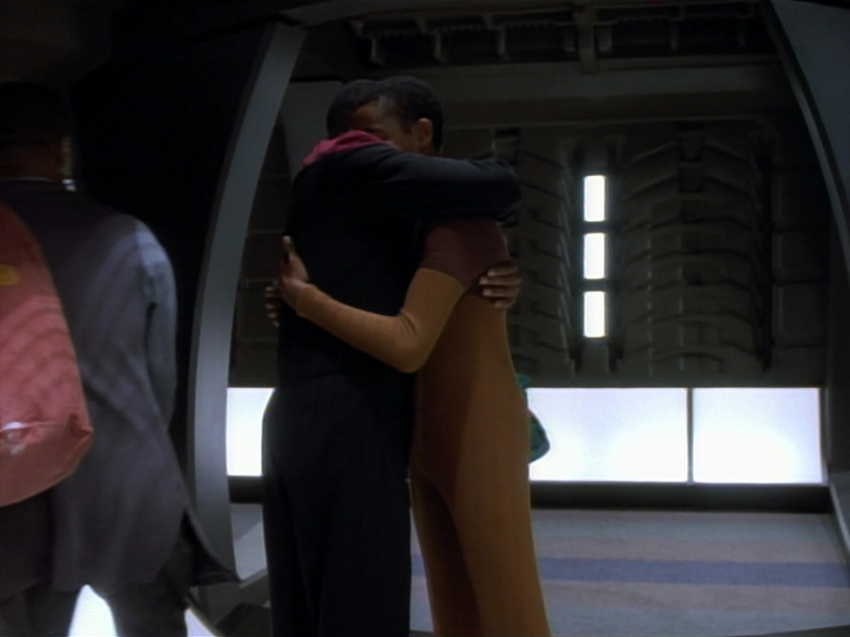 extant_StarTrekDS9_2x03-TheSiege_01208.jpg