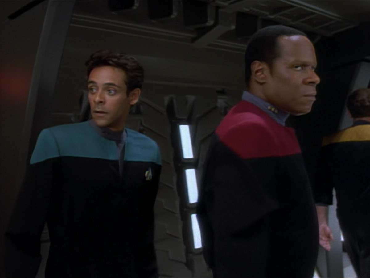 extant_StarTrekDS9_2x03-TheSiege_01252.jpg