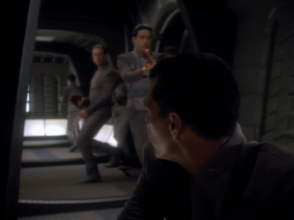 extant_StarTrekDS9_2x03-TheSiege_01361.jpg