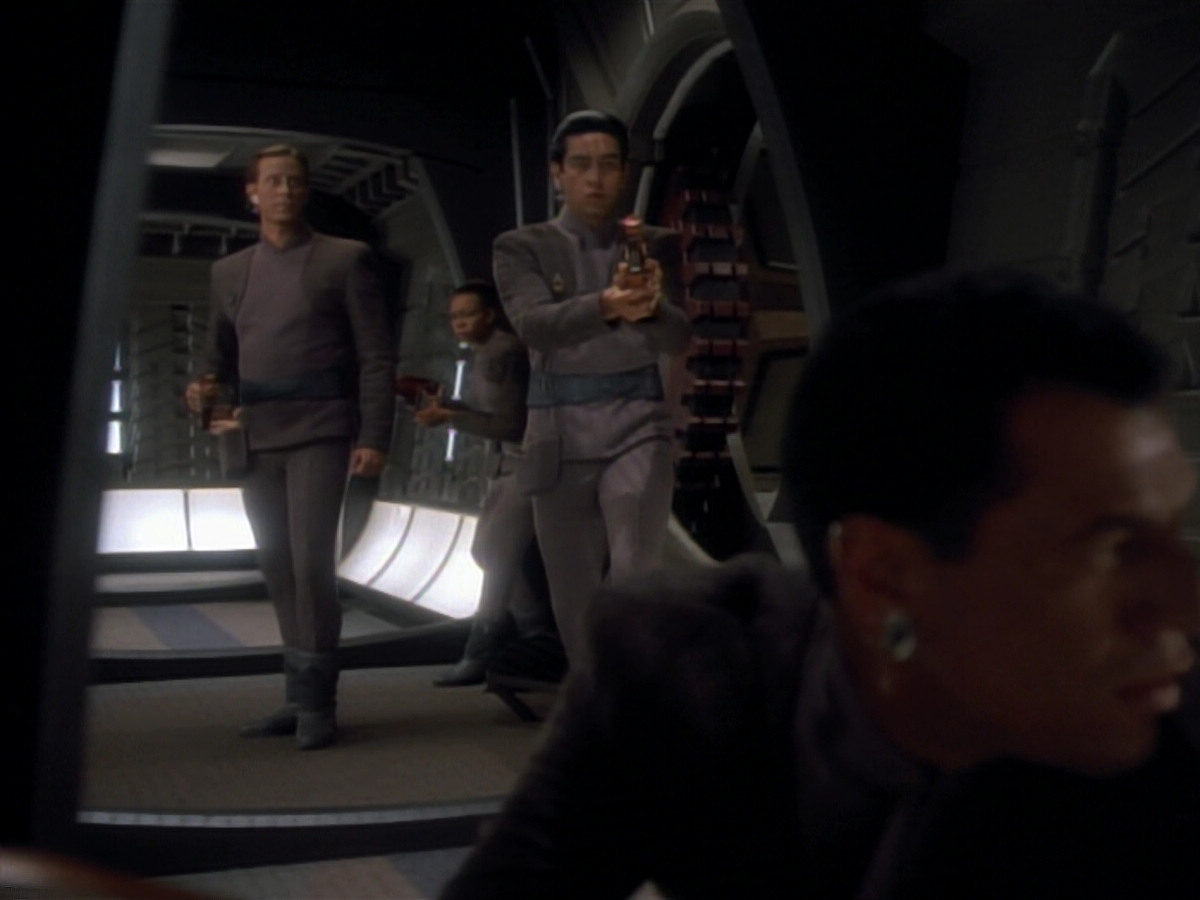 extant_StarTrekDS9_2x03-TheSiege_01364.jpg