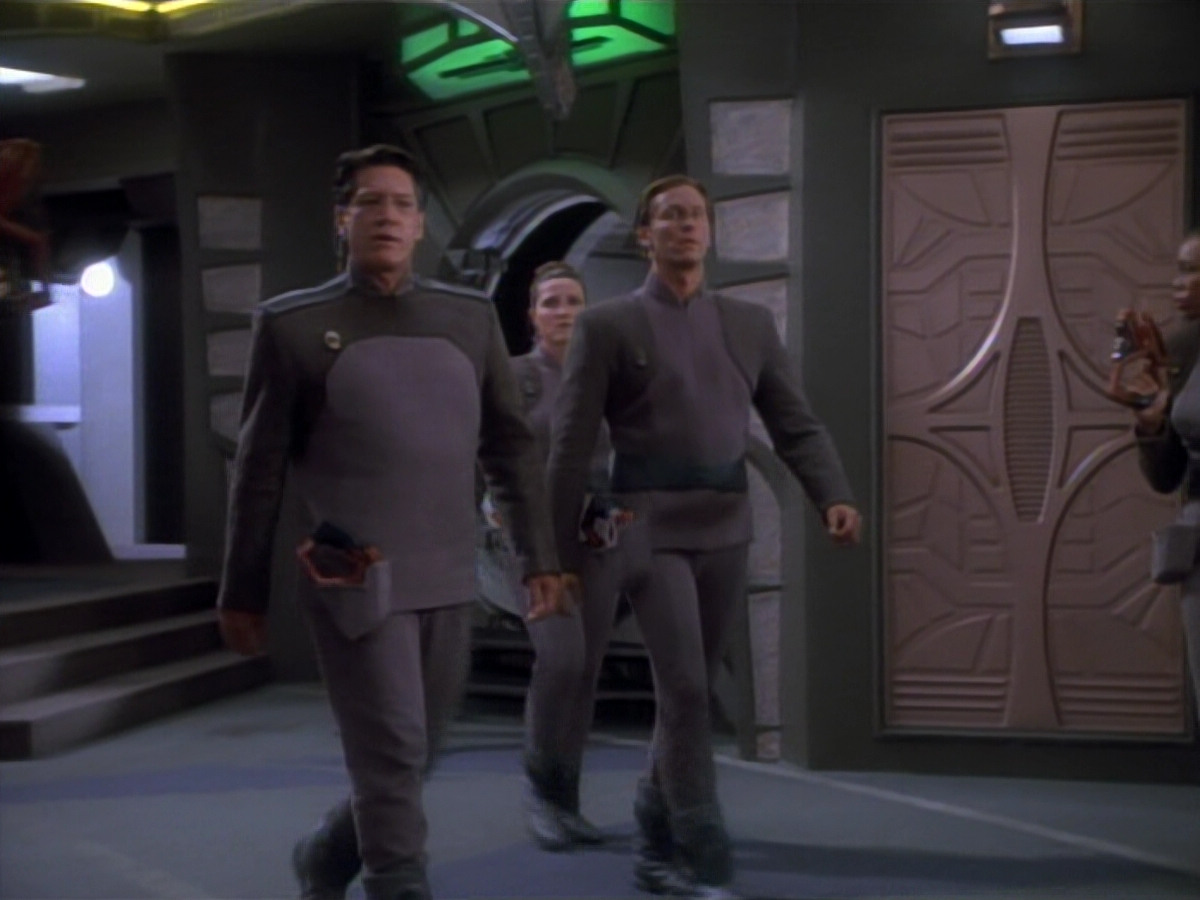 extant_StarTrekDS9_2x03-TheSiege_01392.jpg