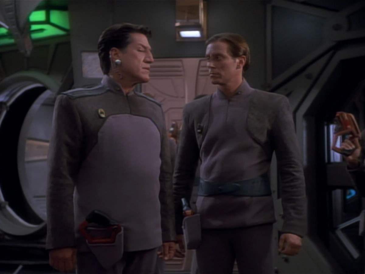 extant_StarTrekDS9_2x03-TheSiege_01398.jpg